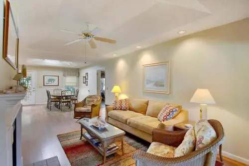 Summerwind Cottage 1140