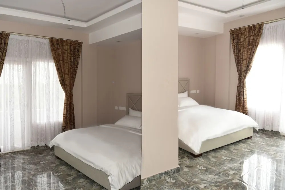 Hotel Rieejh