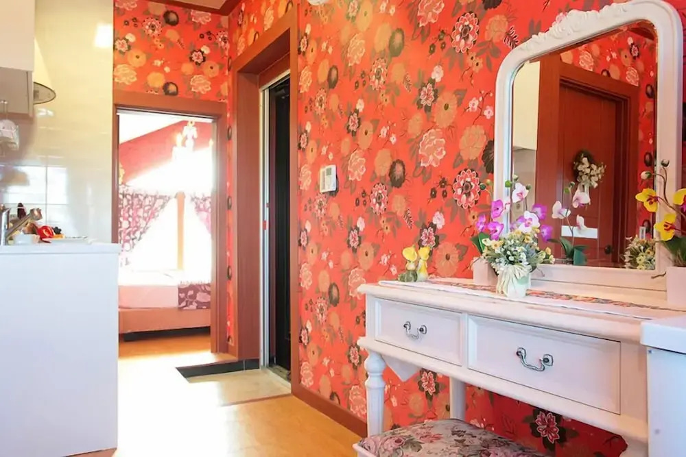 Taean Baja California Pension