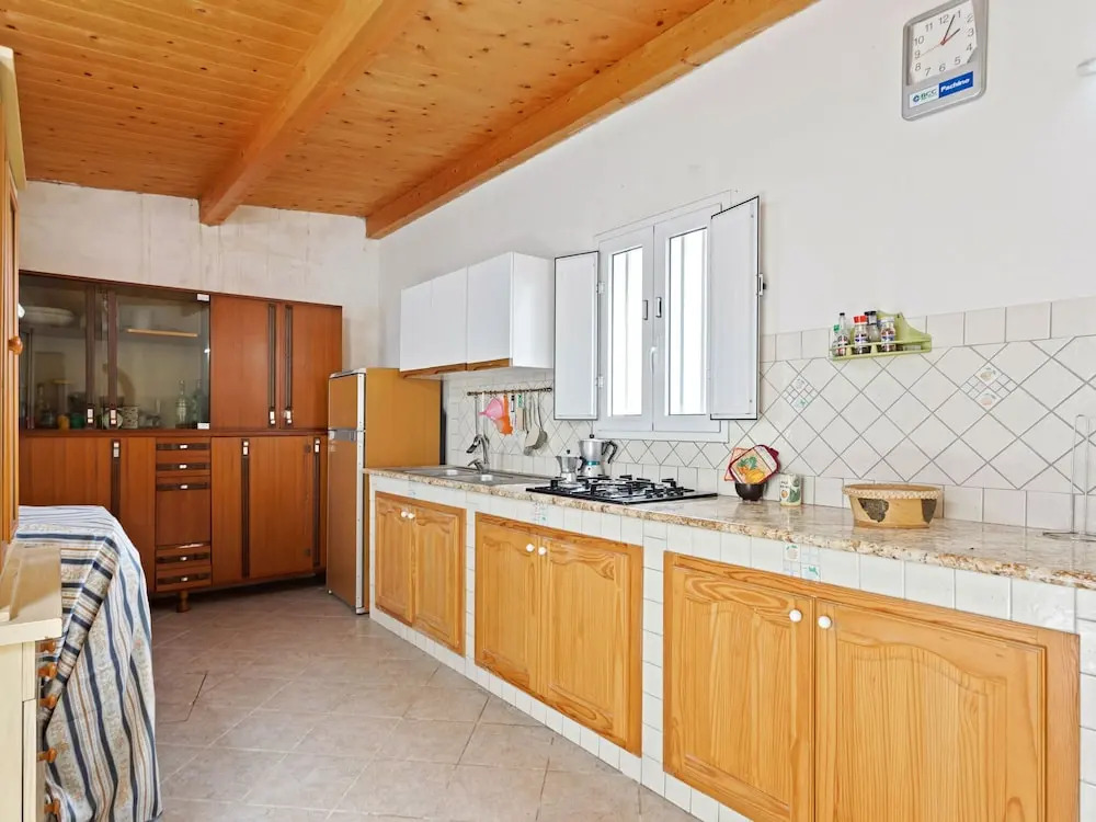 Decent Holiday Home in San Lorenzo with Garden