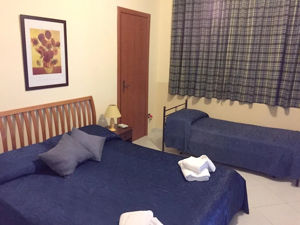 Apartment With 3 Bedrooms in Licata, With Wonderful sea View, Pool Acc