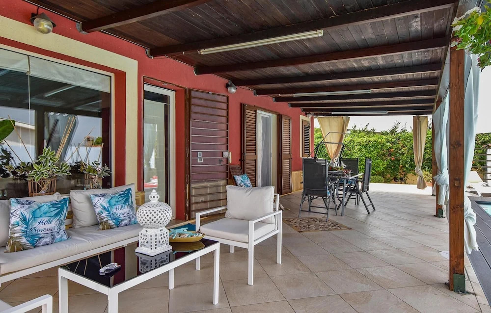 Stunning Home in Partinico With 2 Bedrooms, Private Swimming Pool and Outdoor Swimming Pool