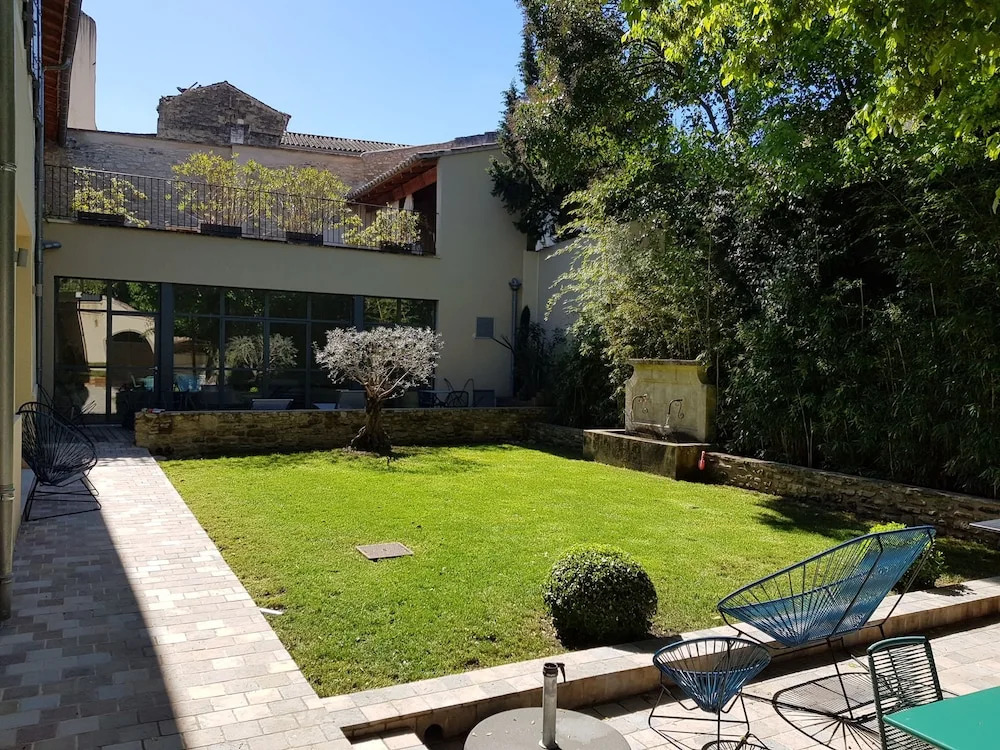 La Magnanerie de lIsle B&B
