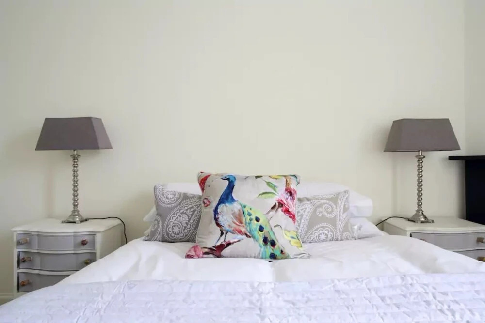 2 Bedroom City Centre Apartment Sleeps 4