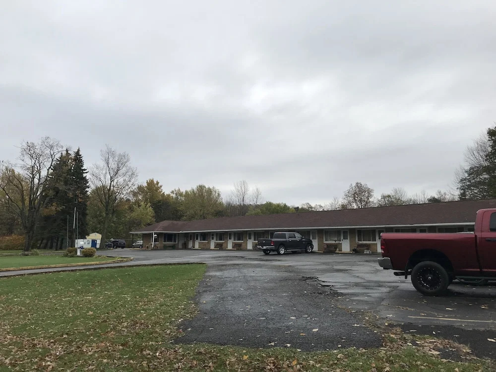 Angola Motel