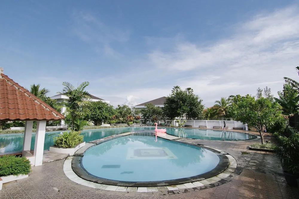 Sevilla Resort