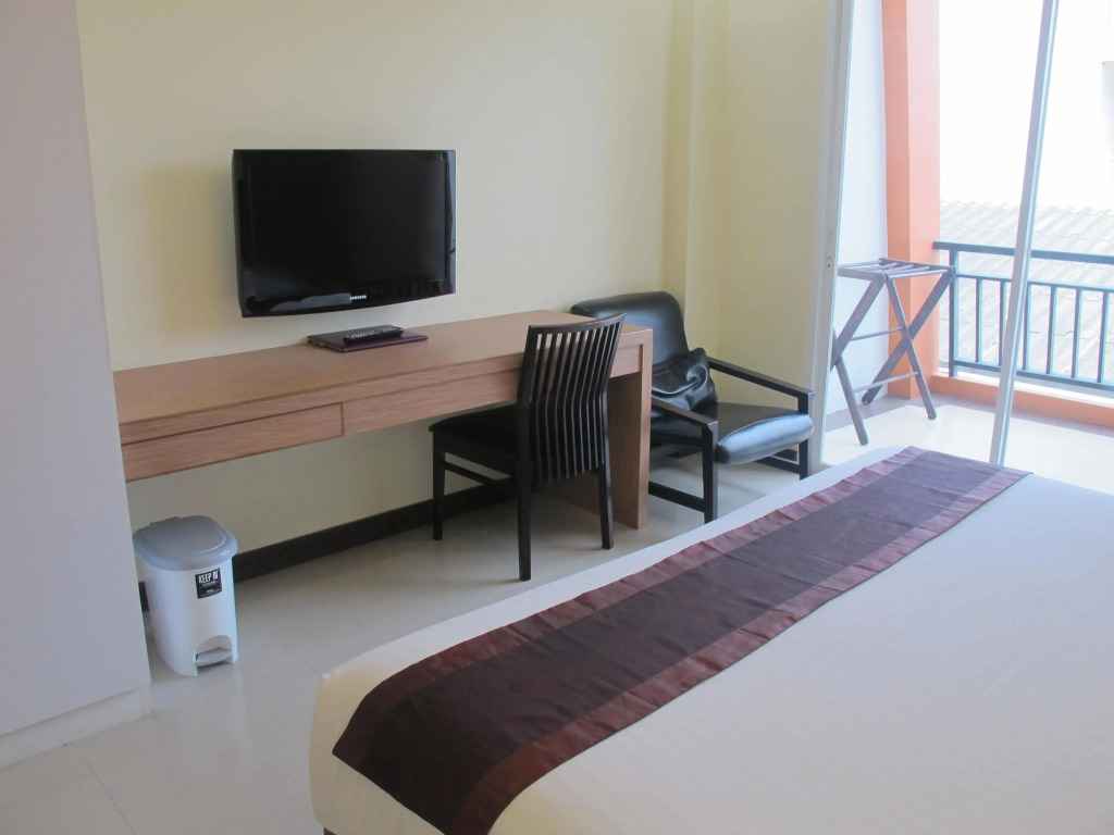 Phuket Jula Place