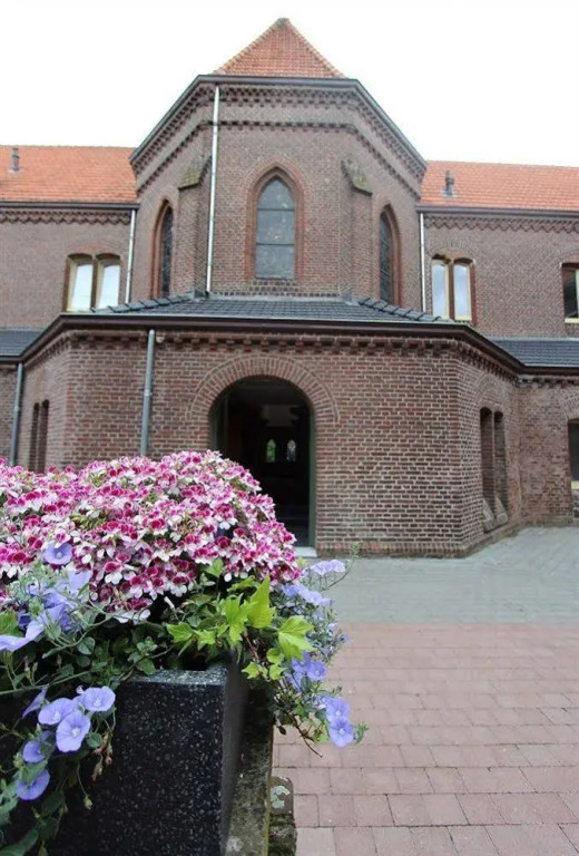 Villadelux Carmeli