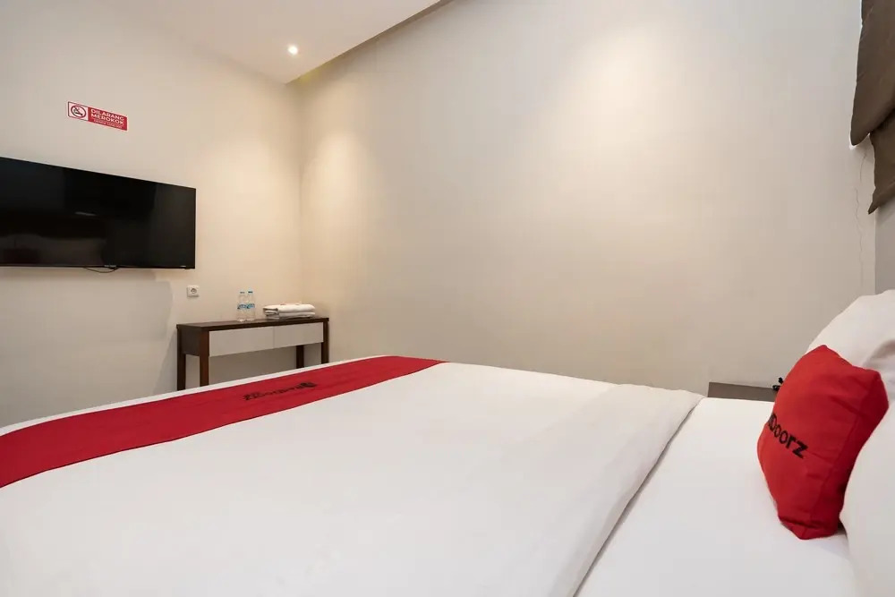 RedDoorz Plus @ UNO Jalan Merak Samarinda