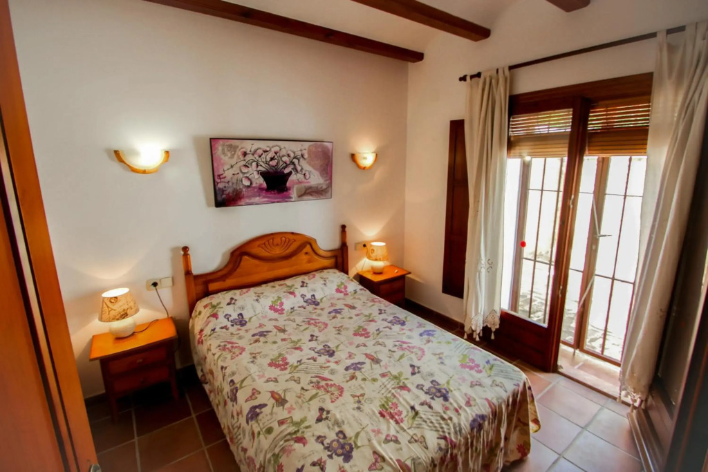 Finca Pere - panoramic hillside holiday house in Benissa