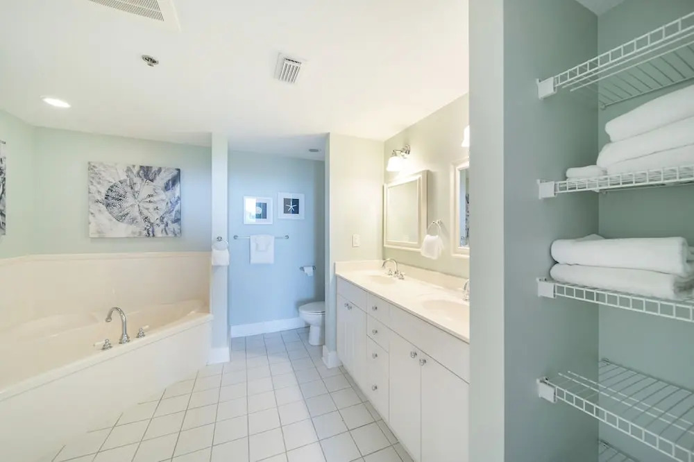 Waterscape B103 2 Bedroom Condo