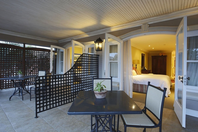 Vouzas Hotel