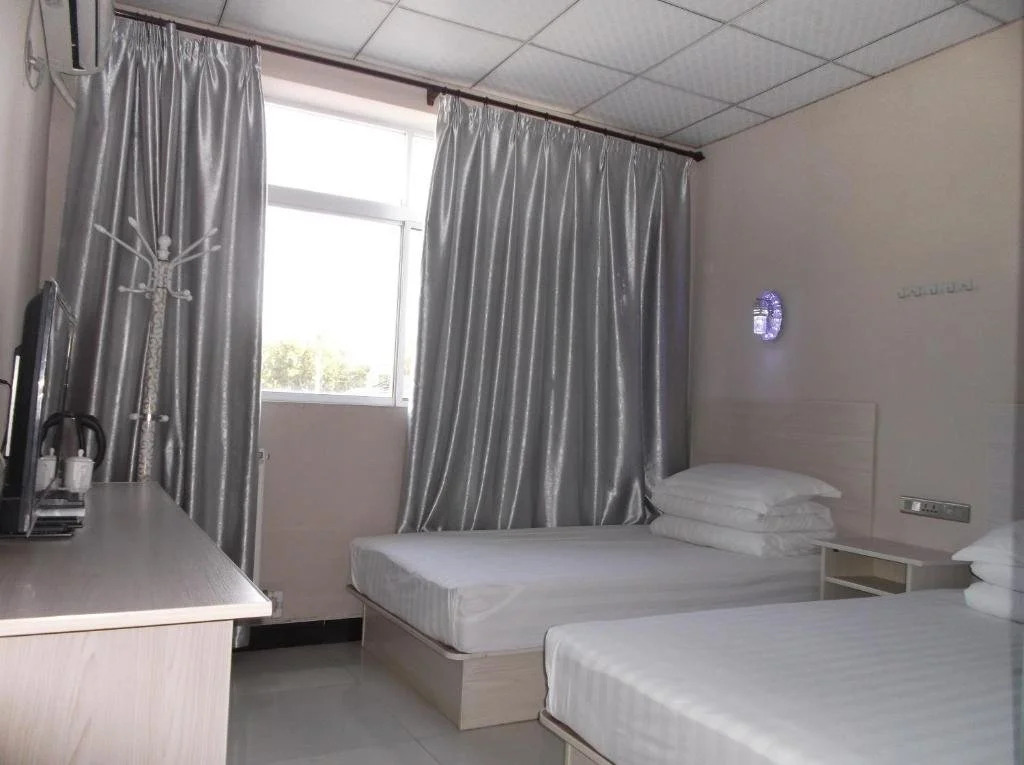 Xianyang Qinhan New City Lan Yuan Inn