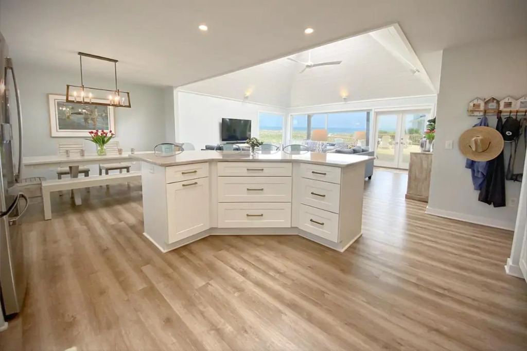 Ocean Perch by Sea Scape Properties