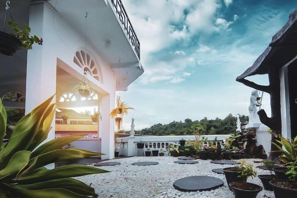 WEST 41 Kandy