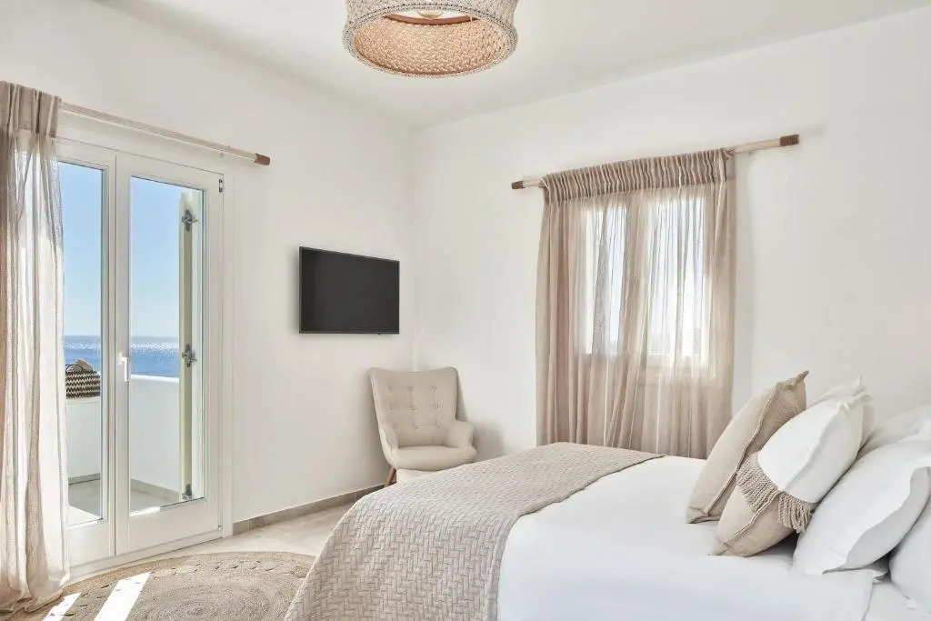 Volcano Luxury Suites Milos