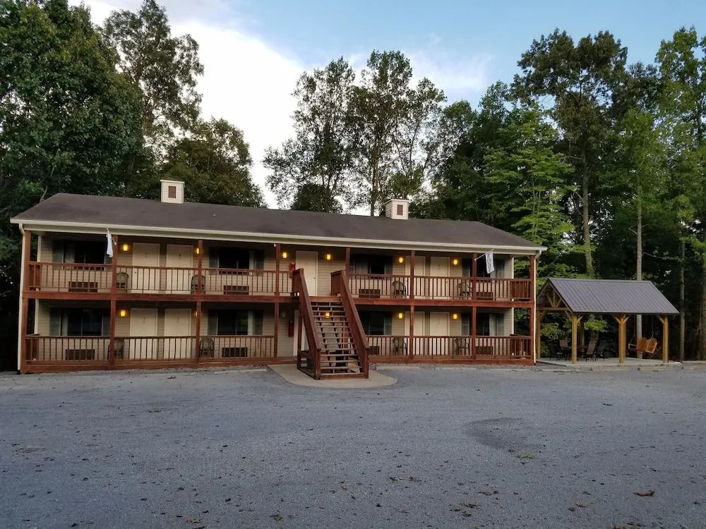 Timber Pointe Resort