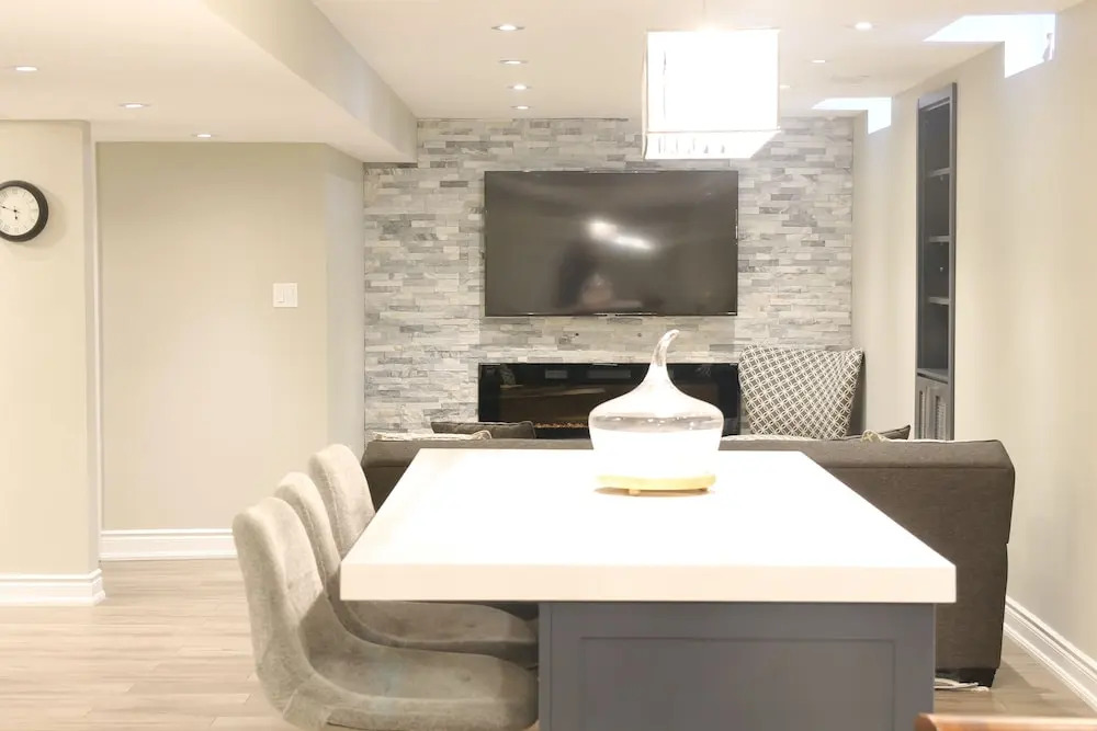 Fully Furnished Private Guest Suite