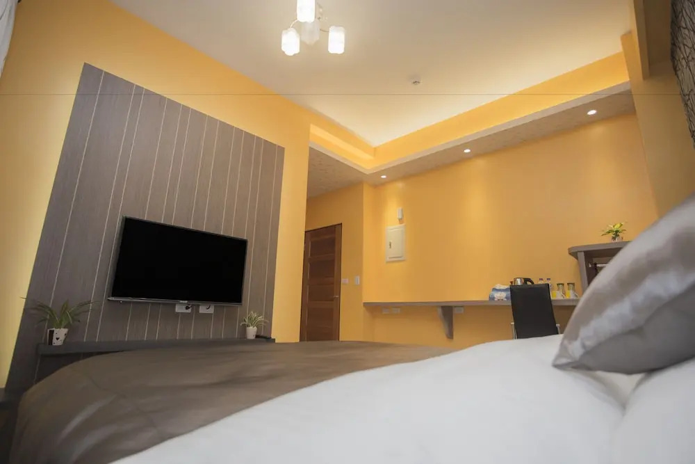 G9 Bed and Breakfast