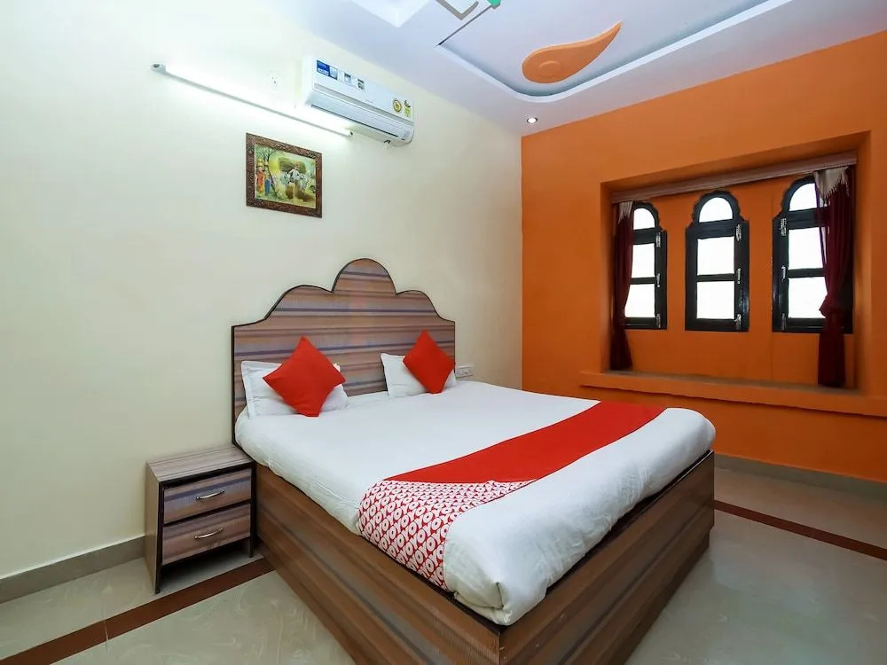 OYO 22899 Hotel Bhagwati Palace