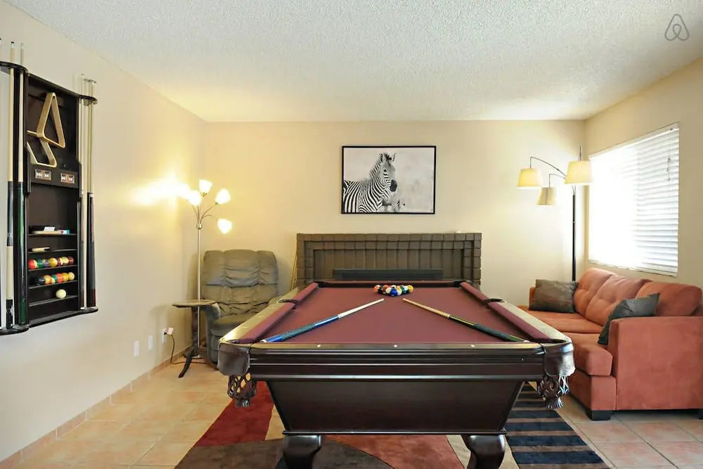 Luxury 4br 8min to Las Vegas Strip