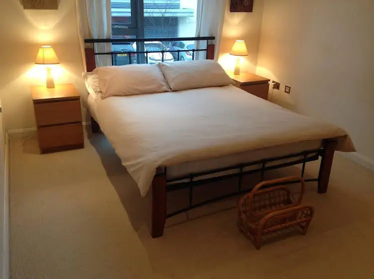 Whippendell Apartment