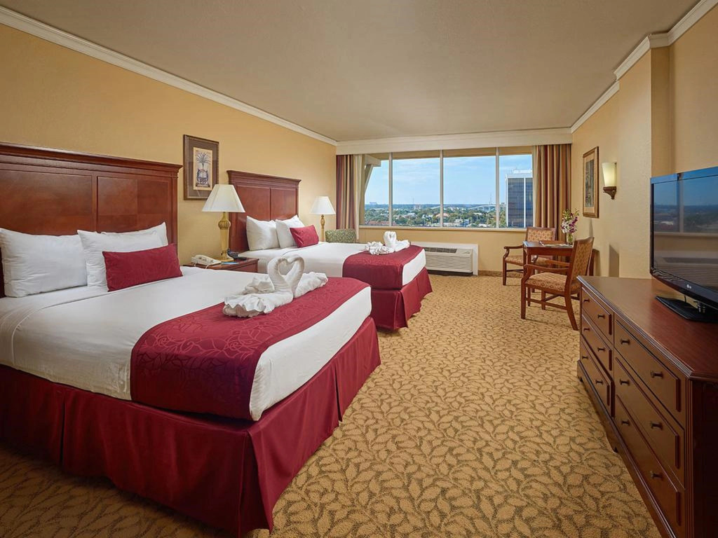 Plaza Resort & Spa