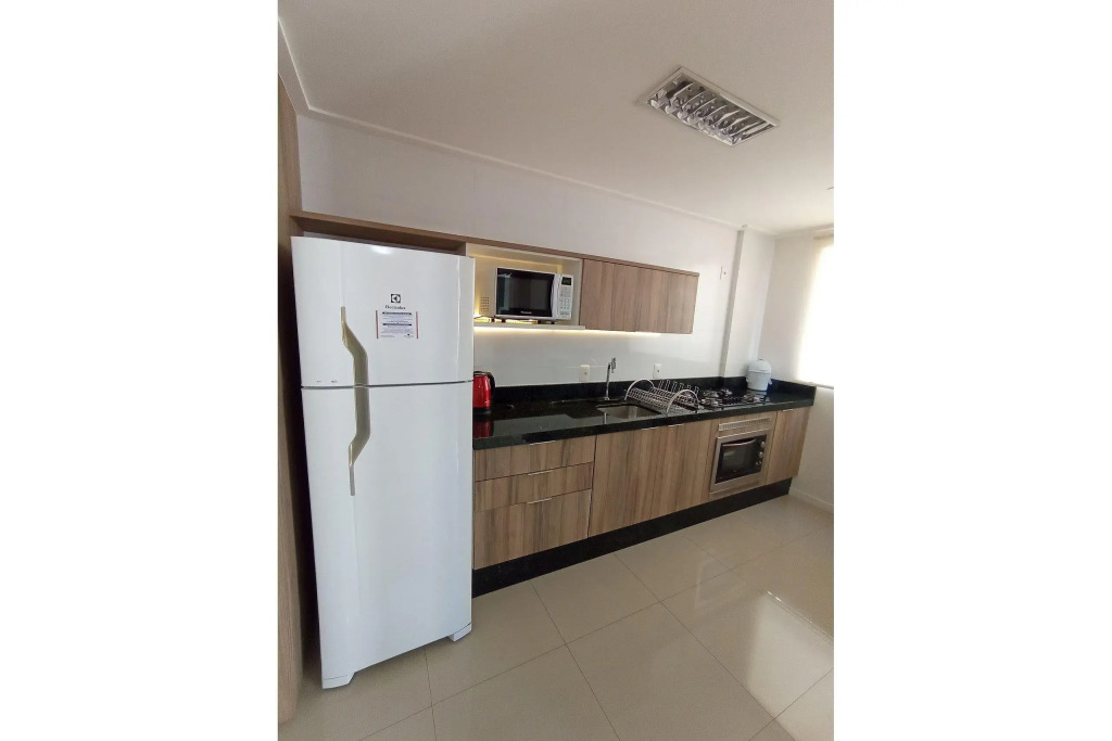 Var 102b Dpto Amplio En Residencial Con Piscina