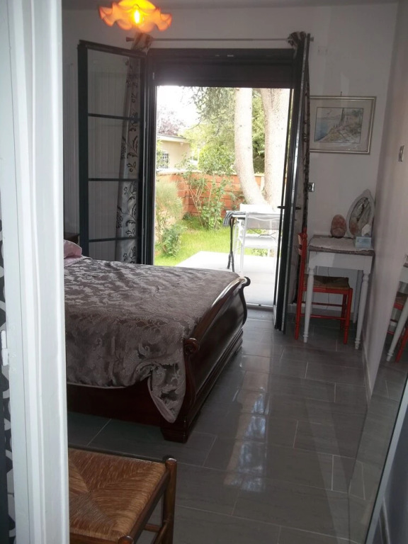 Luxury Guest Room, Private Entrance, Shower Room, wc, Terrace, Private