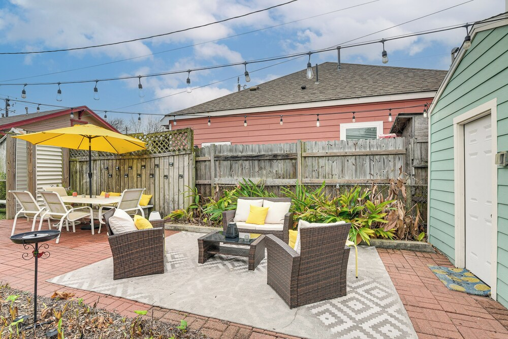 Wellness Suite + Sauna! Galveston Home By Seawall