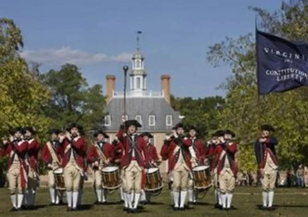 Fife And Drum Inn