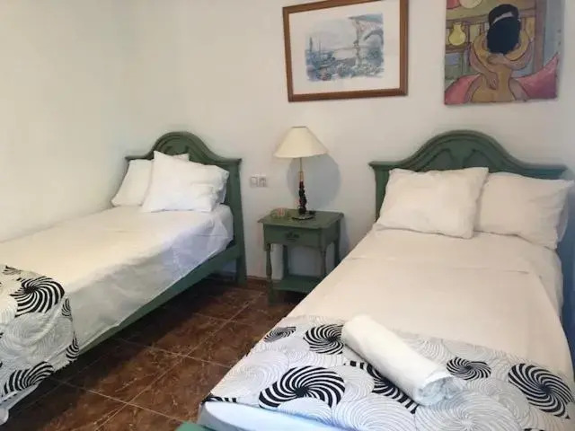 Villa Son Serra, Pool and Chill Out close to the beach