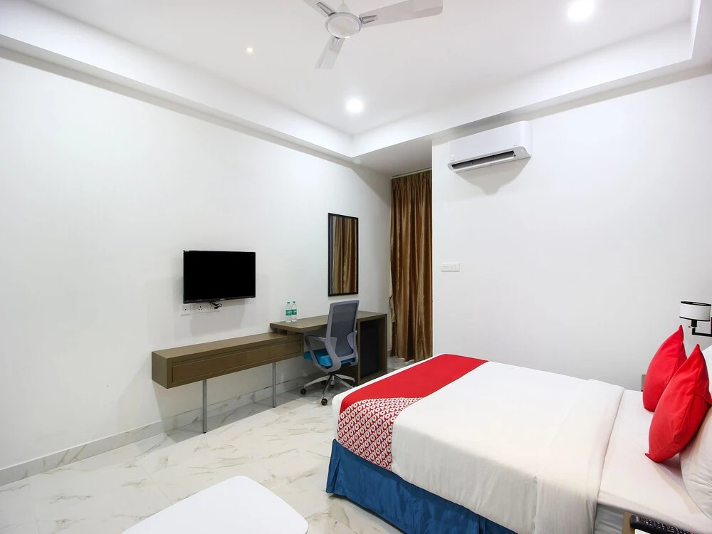 Sri Rama Excellency By OYO Rooms