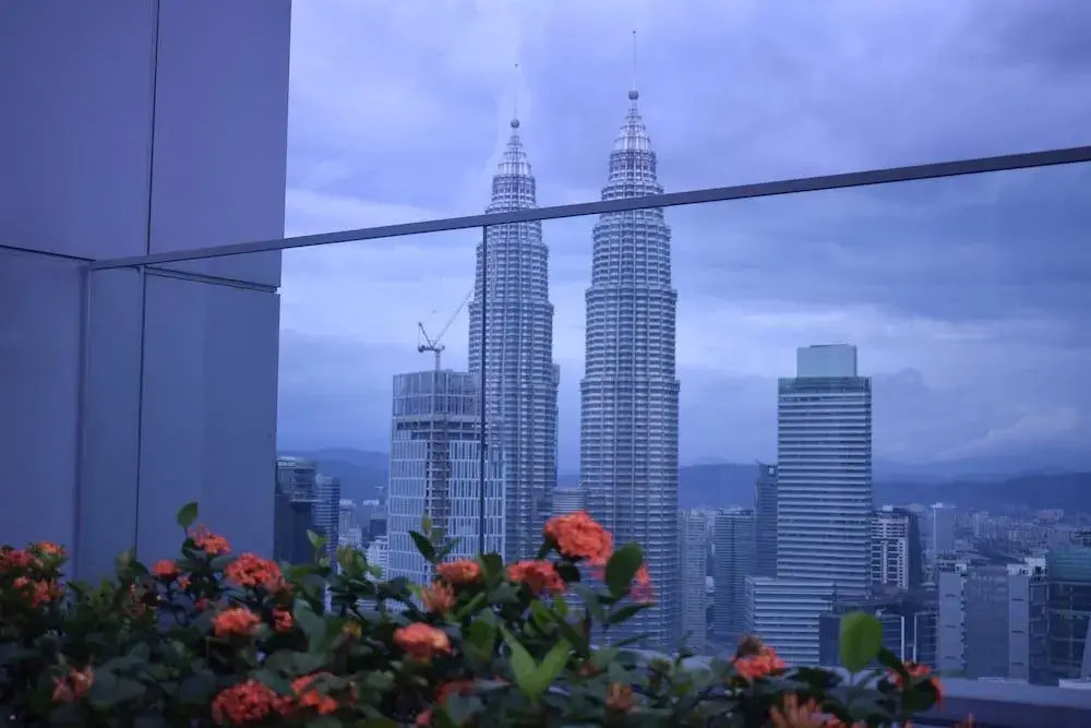 KL Tower KLCC Pavilion by Kimiro
