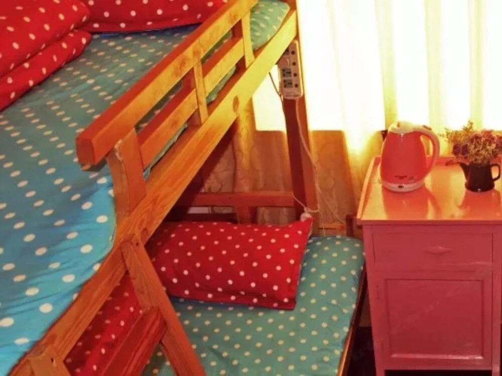Yitravel Hostel