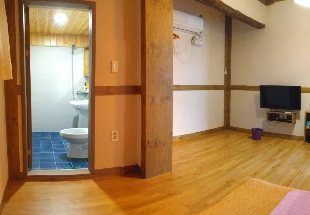 Jeonju Tosarang Guesthouse