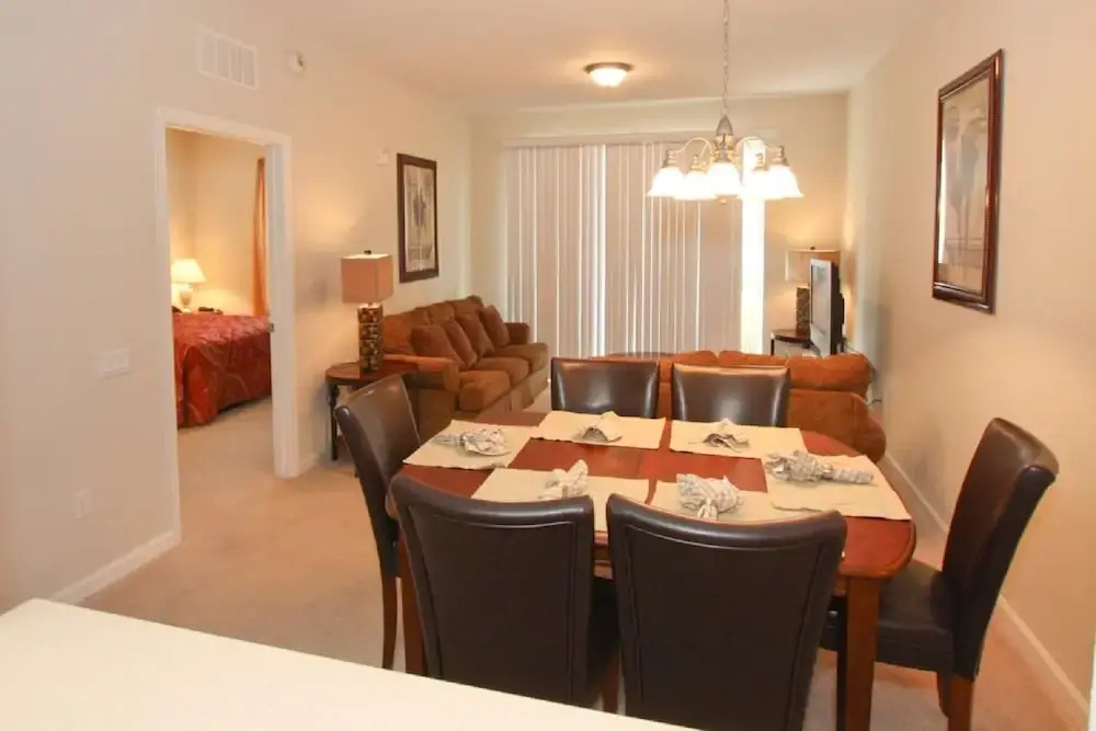 4114 Vista Cay