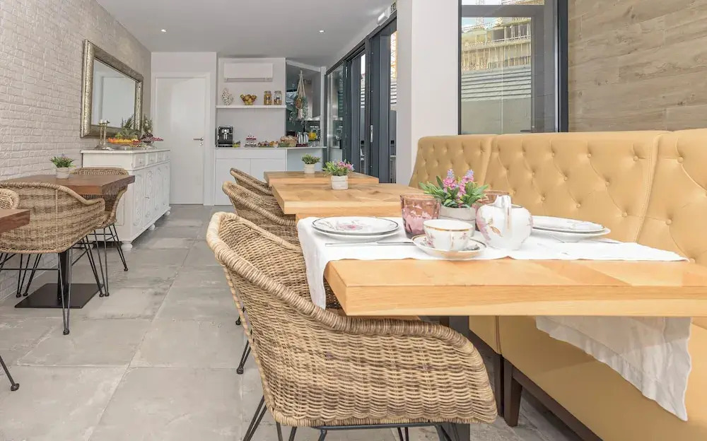 Estoril Village Guest House