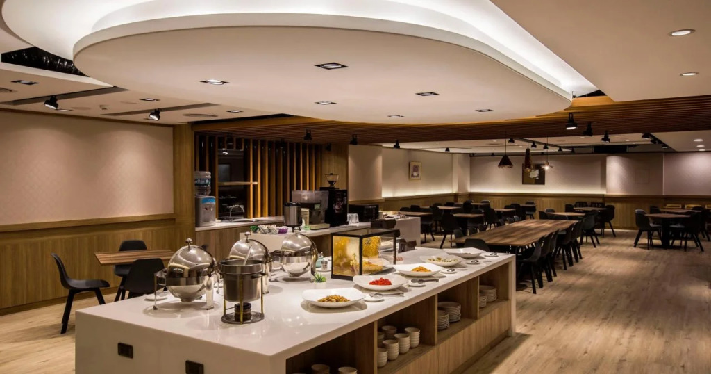 Golden Garden Hotel
