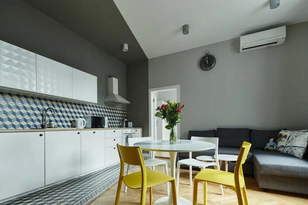 PlayRoom Aparthotel