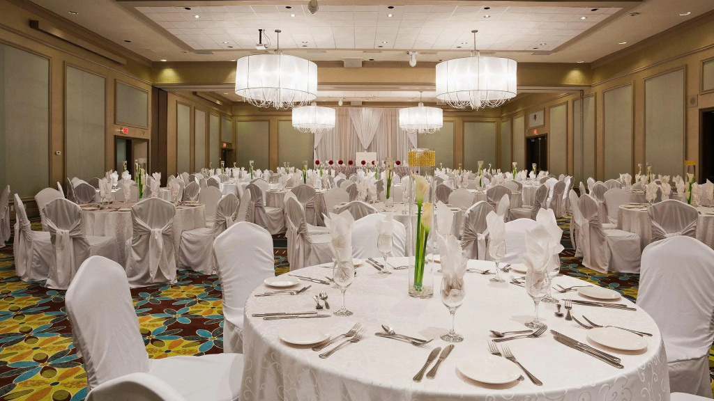 Doubletree By Hilton Pointe Claire Montreal Airport West