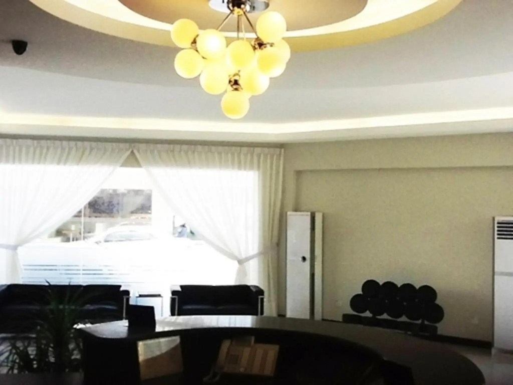 Goldenhill Hotel