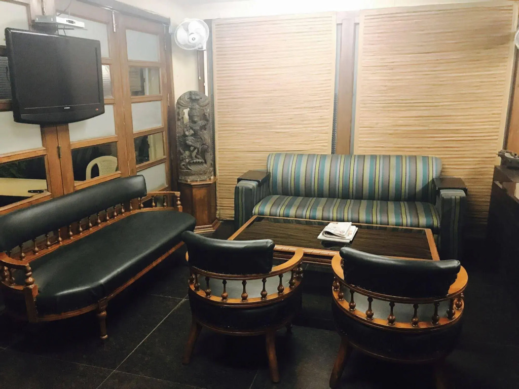 Skylink Suites Bed & Breakfast
