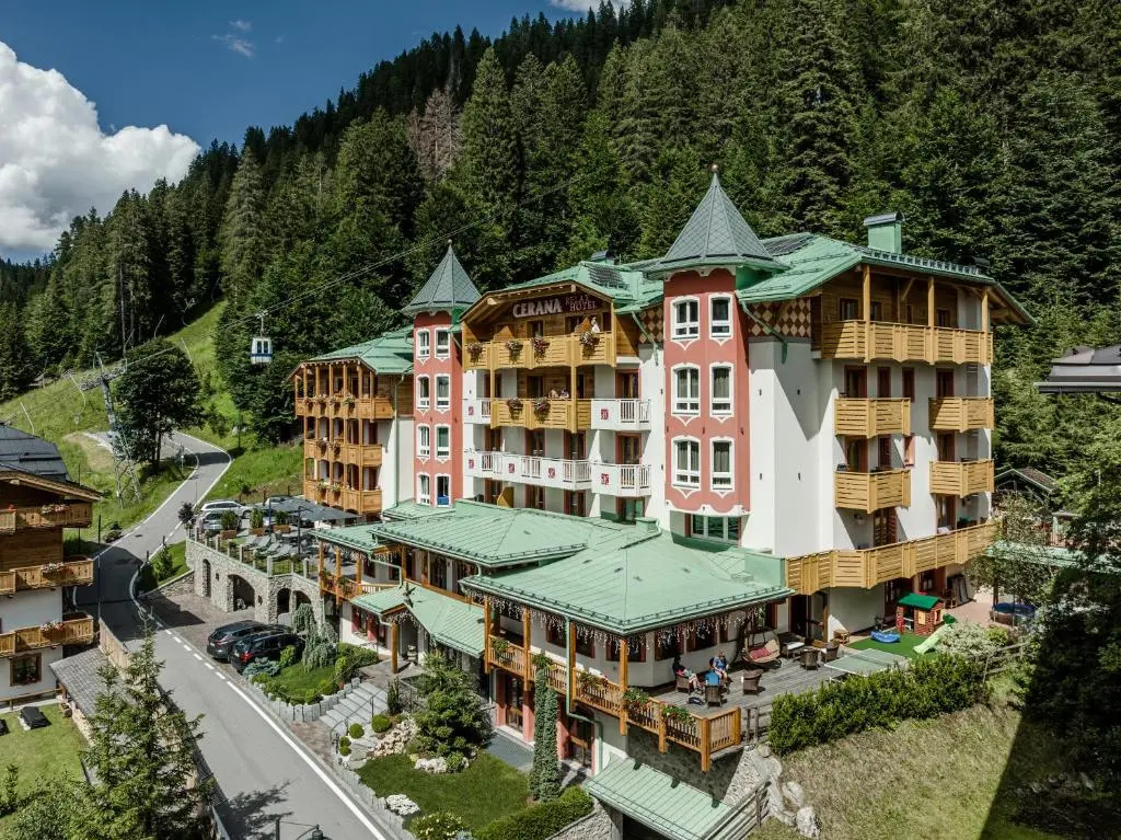 Cerana Relax Hotel