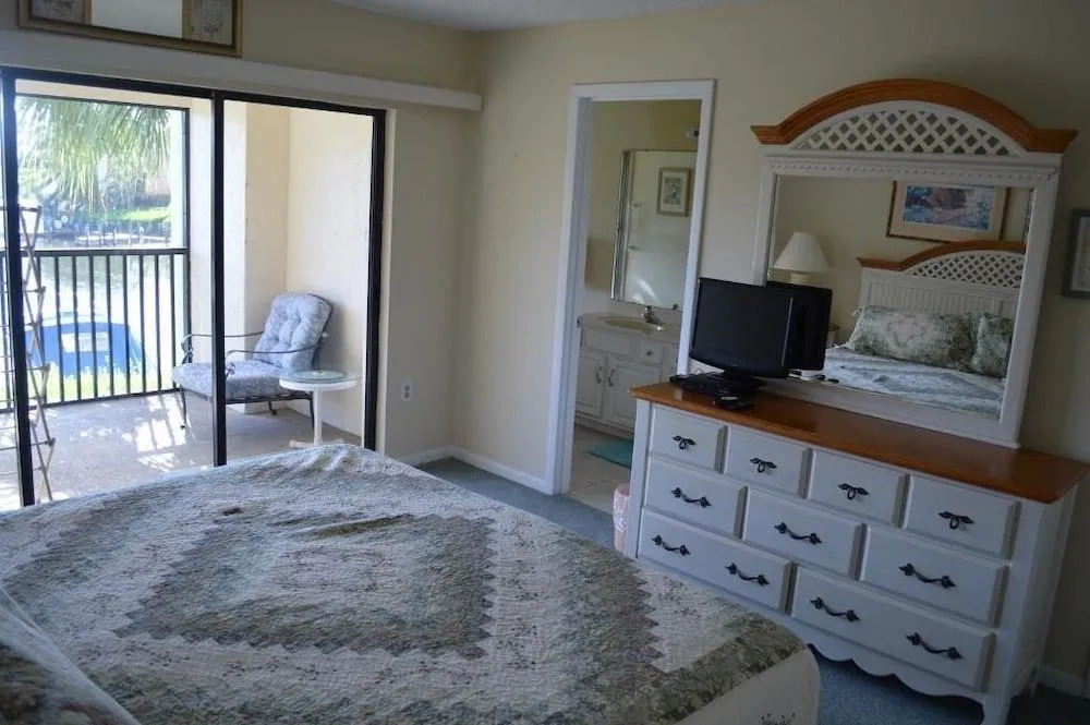 Cove II 922C 2 Bedroom Condo By Midnight Cove II