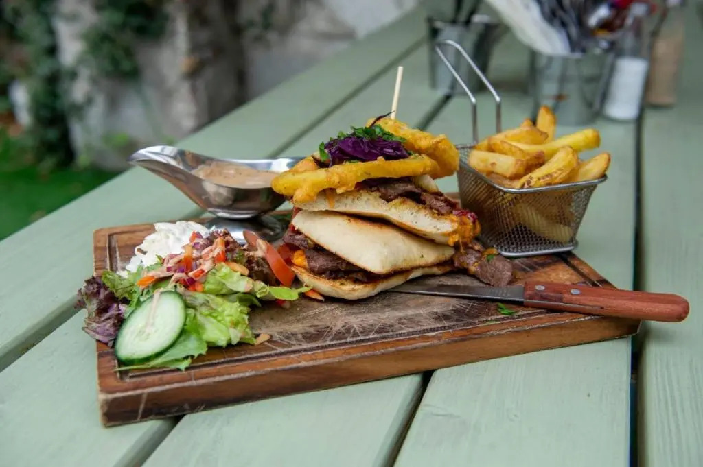 The Bailey Gastro Bar & Inn