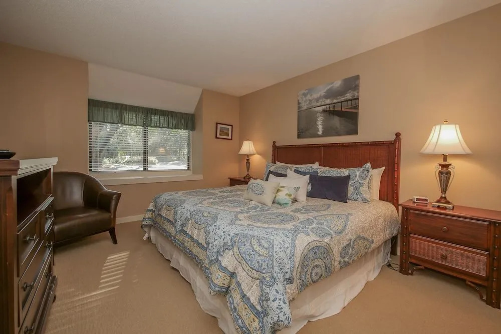 2339 Racquet Club Villas 2 Bedrooms 2 Bathrooms Villa