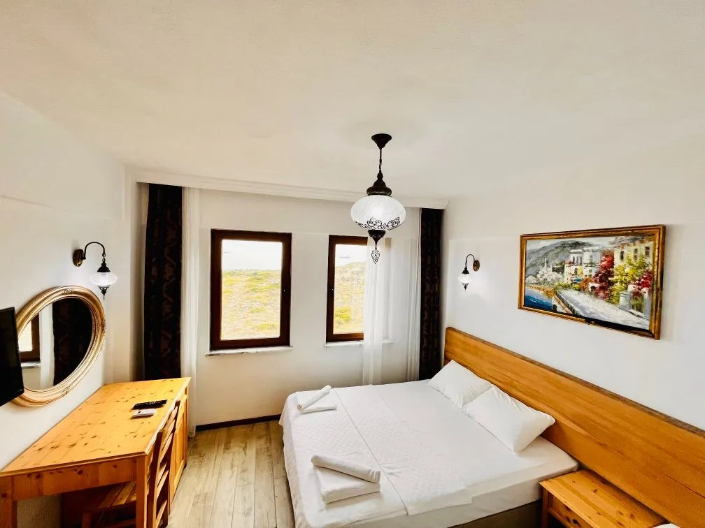 Sukha Inn Otel & Beach