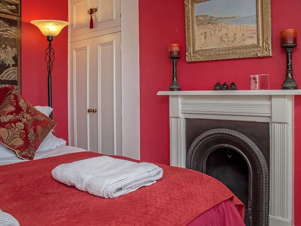 The Ville's Bed & Breakfast
