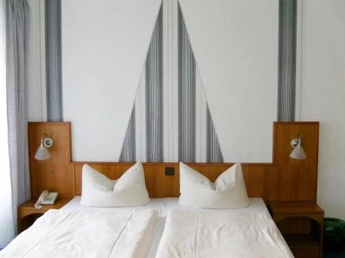 Mucha OHG Hotel Sembziner Hof